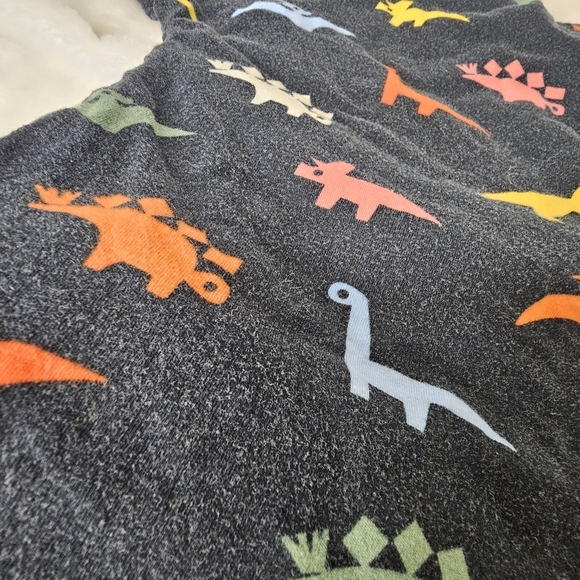 Old Navy Baby Kids Size 5T Tee Shirt Set Of 2 Short‎ Sleeve PLAY QUALITY Clothes - Picture 10 of 11